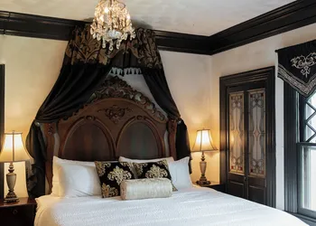 Manor House Inn hotel thumbnail 5