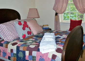 Elkhorn Inn & Theatre hotel thumbnail 7
