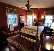 Oliver Inn Bed and Breakfast hotel detail image 7