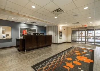 Hampton Inn & Suites by Hilton Lethbridge hotel thumbnail 7
