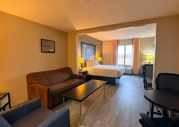 Super 8 by Wyndham Pennsville/Wilmington hotel thumbnail 3