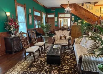 Woodbine Inn and Restaurant hotel thumbnail 2