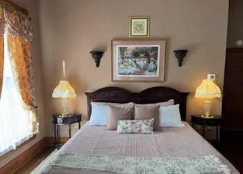 Woodbine Inn and Restaurant hotel thumbnail 6