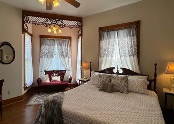 Woodbine Inn and Restaurant hotel thumbnail 8