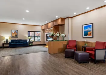 Comfort Suites Roswell North hotel thumbnail 4
