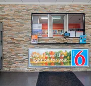Motel 6 Elmsford, NY - White Plains hotel detail image 3
