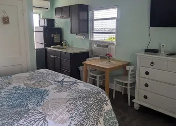 Lorelei Resort Motel hotel thumbnail 7
