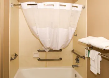 Quality Inn Clinton - Laurens I-26 hotel thumbnail 7