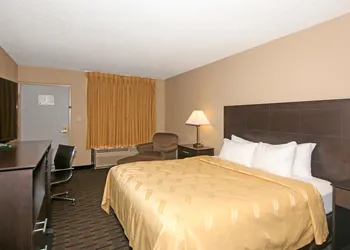 Quality Inn Clinton - Laurens I-26 hotel thumbnail 8