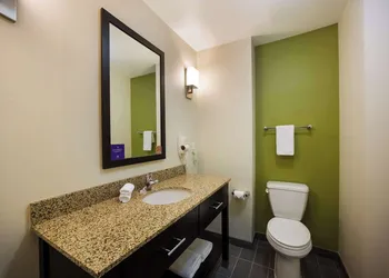 Sleep Inn & Suites Colby hotel thumbnail 5
