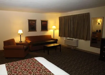 Valley Inn hotel thumbnail 6