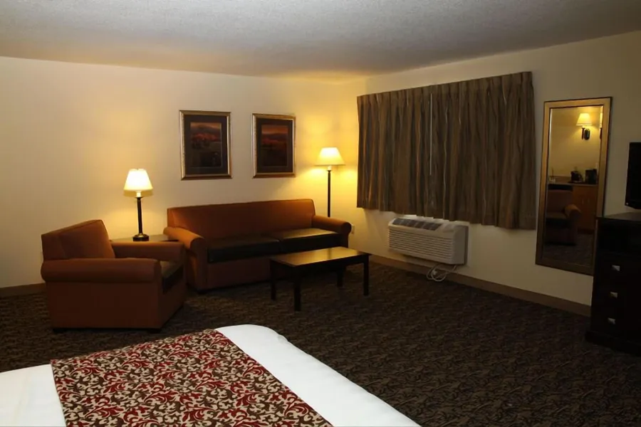 Valley Inn hotel detail image 6