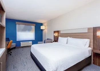 Holiday Inn Express & Suites Palm Coast I95 by IHG hotel thumbnail 8