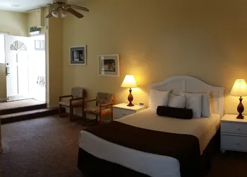 El Terado Terrace hotel thumbnail 4