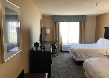 Hampton Inn & Suites Carlsbad hotel thumbnail 7