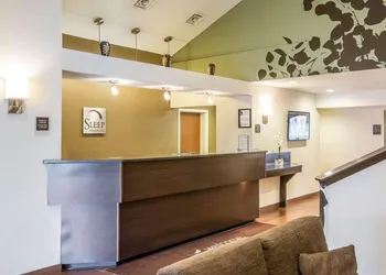 Sleep Inn & Suites Queensbury - Lake George hotel thumbnail 3