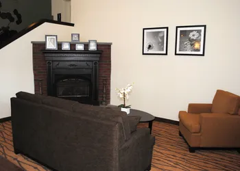 Sleep Inn & Suites Queensbury - Lake George hotel thumbnail 8