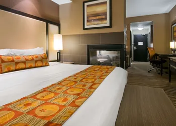 Best Western Premier Freeport Inn Calgary Airport hotel thumbnail 7