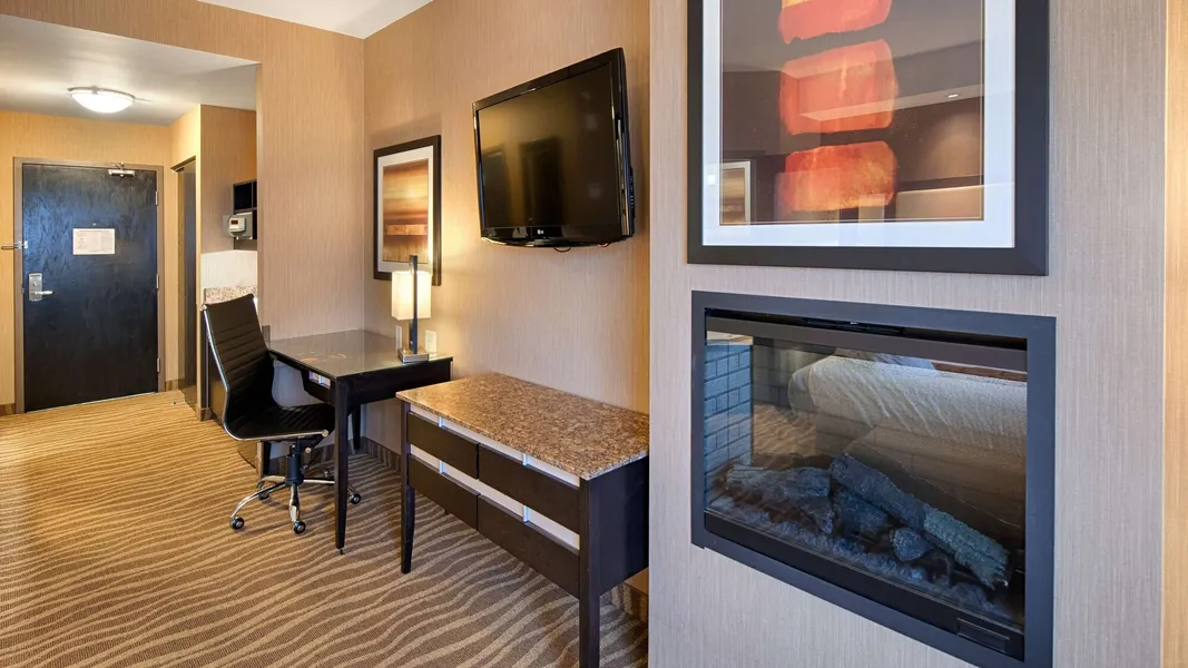Best Western Premier Freeport Inn Calgary Airport hotel detail image 6