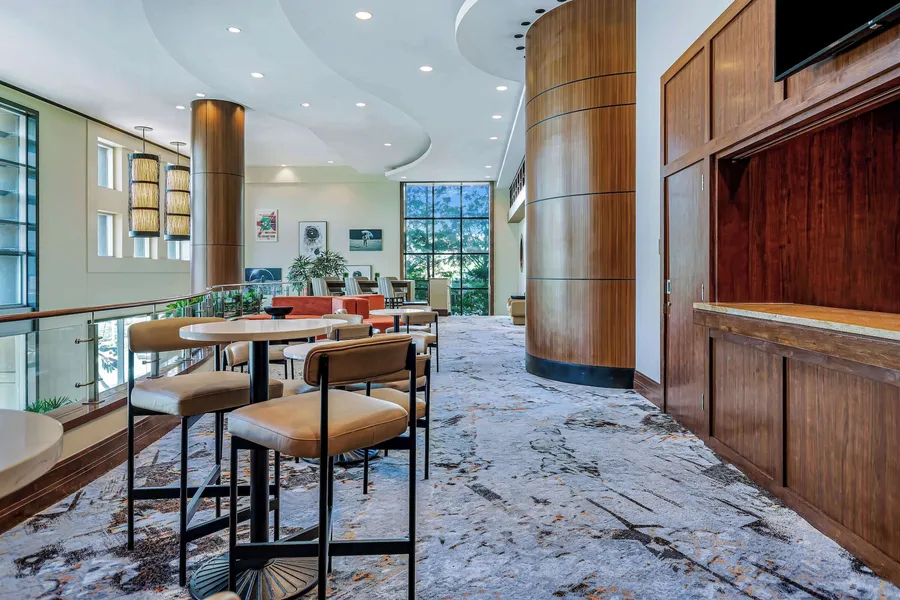 Embassy Suites Houston Downtown hotel detail image 6