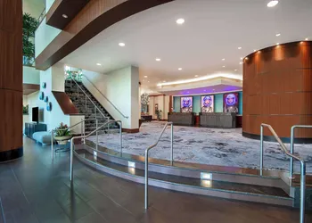 Embassy Suites Houston Downtown hotel thumbnail 7