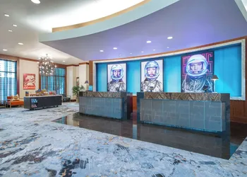 Embassy Suites Houston Downtown hotel thumbnail 8