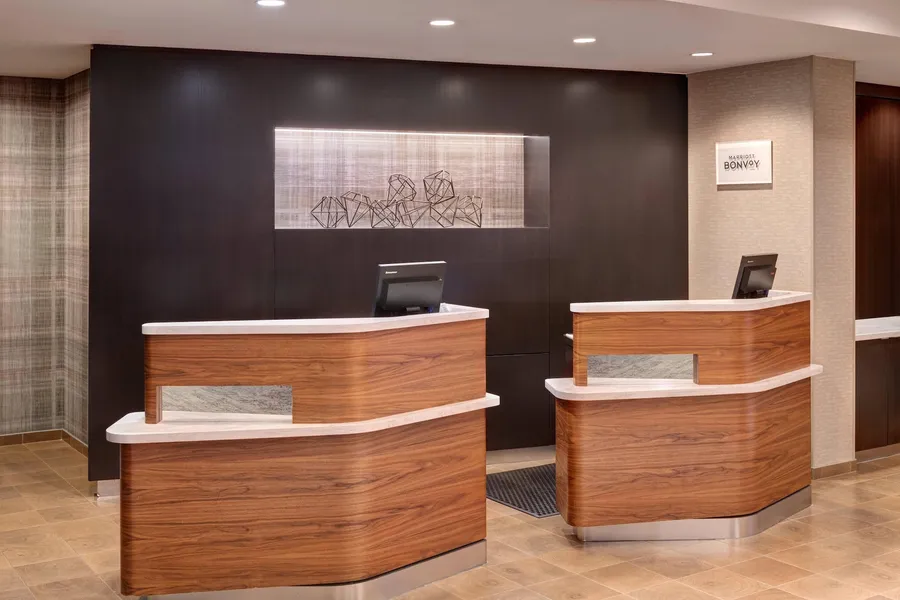 Courtyard by Marriott Pittsburgh Washington/Meadow Lands hotel detail image 2