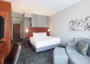 Courtyard by Marriott Pittsburgh Washington/Meadow Lands hotel thumbnail 7
