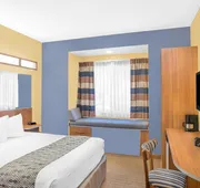 Microtel Inn & Suites by Wyndham Chili/Rochester Airport hotel detail image 4