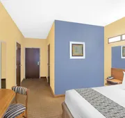 Microtel Inn & Suites by Wyndham Chili/Rochester Airport hotel detail image 5