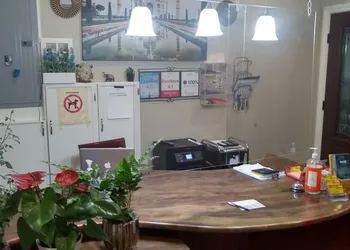 Holiday Motel hotel thumbnail 2