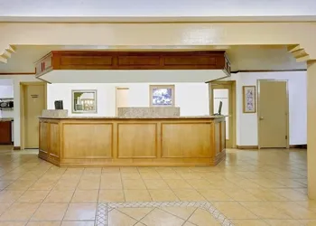Silver Queen Inn hotel thumbnail 2