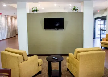 Sleep Inn & Suites Center hotel thumbnail 5