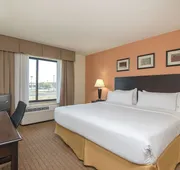 Holiday Inn Express & Suites Lafayette East by IHG hotel detail image 3