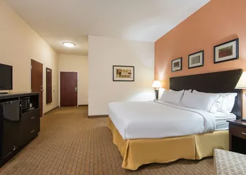 Holiday Inn Express & Suites Lafayette East by IHG hotel thumbnail 5