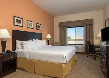 Holiday Inn Express & Suites Lafayette East by IHG hotel thumbnail 6