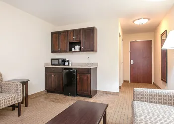 Holiday Inn Express & Suites Lafayette East by IHG hotel thumbnail 7