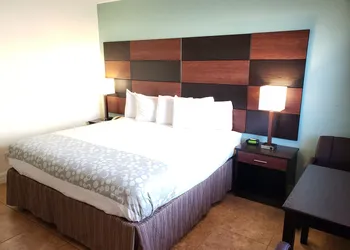 Oceanfront Inn and Suites hotel thumbnail 2