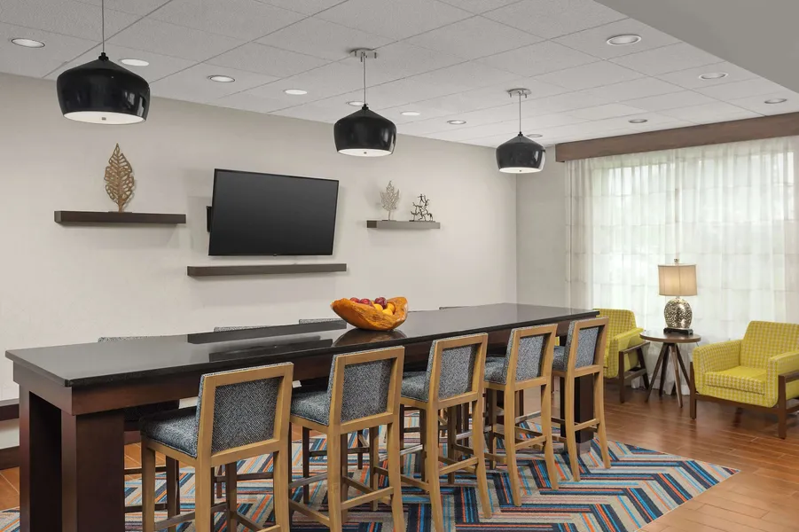 Hampton Inn Augusta hotel detail image 2
