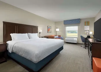 Hampton Inn Augusta hotel thumbnail 8