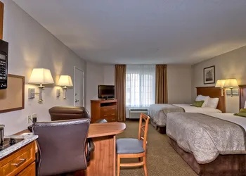 Candlewood Suites Burlington South by IHG hotel thumbnail 2