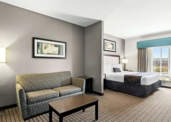Best Western Plus Magee Inn And Suites hotel thumbnail 6
