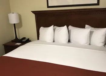 Country Inn & Suites by Radisson, Fort Worth, TX hotel thumbnail 4