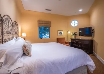 Su Nido Inn hotel thumbnail 5