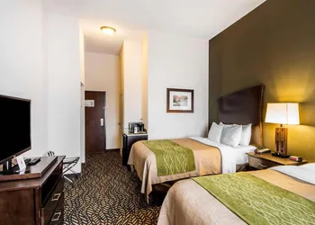 Comfort Inn & Suites Alva hotel thumbnail 8