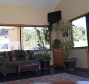 Holiday Lodge & Suites hotel detail image 4