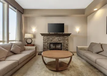 Best Western Plus Moose Jaw hotel thumbnail 4