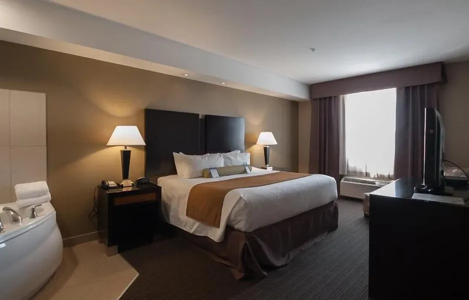 Best Western Plus Moose Jaw hotel detail image 6