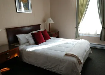 Hotel Wayne hotel thumbnail 7