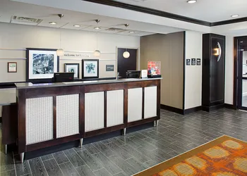 Hampton Inn & Suites Lansing West hotel thumbnail 4